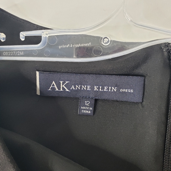 Anne Klein Center Rouched Sheath Rayon Crepe Jersey Events Evening Cocktail LBD - Picture 2 of 10